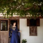 Gayathri Suresh Instagram - •PALLAVI•✨ . SHOOT - @storiesofajay MUA - @makeover_by _sruthivipin_ COSTUME. - @studio.alamara ORNAMENTS - @golden_cup_fashion_jewellery