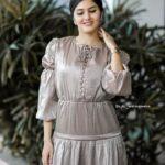Gayathri Suresh Instagram - Doubt or Trust?? ✨✨ Styling: @gayathri_r_suresh PC : @lal_weddings Kochi, India