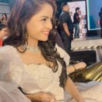 Gehana Vasisth Instagram - Jo hota hai always Achcha hota hai … aur koi galat ni hota … Sab situation hai … Kai bar ham apne karma Sahi karne k liye , galat cheezon me fas jate hai but jaise hi ham pure hote hai .. Bhagwan ganpati ji, hamko wo situation se nikal lete hai … Kyinki bhagwan kabhi kisi k sath galat ni karte … na mere sath na kisi aur k sath .. Kyunki ham sab unko hi aulad hai … #karma #happy #event #party #moveon