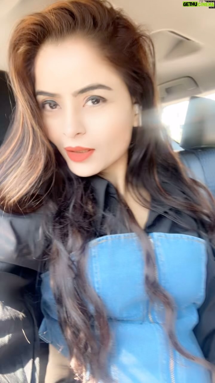 Gehana Vasisth Instagram - Landed in Goa now on my way to my hotel …. . . . #goa #fun #casino #party #clubbing #weekend #happy #valentines #gehanavasisth #travelblogger #travel