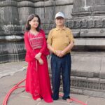 Gehana Vasisth Instagram - Jai bholenath… Mai aur mere pita ji at trayambkeshwar mandir . sabhi logo ko mahashivratri ki dher sari shubhkamnaye… Bhagwan bholenath sabki zindagi achchi karein … .. . . . . . #shivratri #mahadev #shiva #mahashivratri #bholenath #shiv #harharmahadev #mahakal #shivshakti #lordshiva #shivay #india #shambhu #omnamahshivaya #god #mahakaal #kedarnath #bholebaba #ujjain #mahakaleshwar #shivshankar #bhole #shivika #krishna #hanuman #ke #bhakti #shivji #lord #gehanavasisth Trayambakeshwar,Nasik