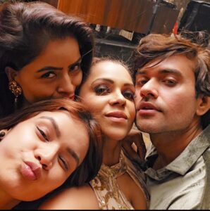 Gehana Vasisth Instagram - The kiss of Love Success Fame & Glory Kino's Cottage