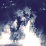 Gelare Abbasi Instagram - انتشار نسخه ویژه نابینایان فیلم سینمایی ربه‌کا با صدای ترانه علیدوستی ترانه علیدوستی فیلم سینمایی «ربه‌کا» ساخته آلفرد هیچکاک را برای نابینایان توضیح‌دار کرد. به گزارش روابط عمومی سوینا، این گروه نسخه ویژه نابینایان فیلم سینمایی کلاسیک «ربه‌کا» ساخته آلفرد هیچکاک را روز پنجشنبه ۳۰ مرداد ماه منتشر می‌کند. این فیلم روز پنجشنبه ساعت ۱۹ از رادیو سوینا پخش خواهد شد و پس از آن، روی سایت سوینا در دسترس مخاطبان قرار خواهد گرفت. ترانه علیدوستی، بازیگر سینما تئاتر و تلویزیون «ربه‌کا» را توضیح‌دار کرده است. علاقمندان می‌توانند با مراجعه به پایگاه اینترنتی سوینا به نشانی www.sevinagroup.com به فایل فیلم‌های سینمایی صوتی دسترسی داشته باشند. سوینا هر ماه، نسخه ویژه نابینایان دو فیلم سینمایی کلاسیک خاطره‌انگیز را با همراهی هنرمندان منتشر می‌کند. این گروه پیشتر نسخه توضیح‌دار فیلم‌های سینمایی کلاسیک «کازابلانکا» با صدای سحر دولتشاهی، «دزد دوچرخه» با صدای محسن بهرامی، «بر باد رفته» با صدای شبنم مقدمی، «روانی» با صدای حبیب رضایی، «در بارانداز» با صدای الهام کردا و «دزیره» با صدای هنگامه قاضیانی را منتشر کرده است. @taraneh_alidoosti @gelarehabbasi @pejmanteymourtash ساخت تیزر : استودیو سورنا محمد حسین سلیمانی فرد - فرناز خالدی @surenastudio @farnaz_khaledi سوینا #سینمای_نابینایان #گروه_سوینا #sevinagroup #فیلم_صوتی
