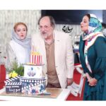 Gelare Abbasi Instagram - پارسال تولد استاد شریف و نازنینم اقای امین تارخ بزرگوار تولدتون مبارک ما باشه 💕🎂💕 دوستان عکس برای پارسال است که کرونا و ماسک و فاصله ها نبود . کاش امسال هم کنار هم بودیم ❤️