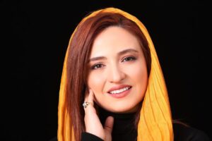 Gelare Abbasi Instagram - رفقای  جان 
ممنونم  از تک تک  شما عزیزان  همدل  و  همراه 
ممنون  از پیام های  پر مهرتون 
ممنون که  به یاد من بودید 
دوستتون  دارم 
و 
لبخند و  آرامش  برای  شما آرزو می کنم 
عکس  از  رفیق  خوبم پیام ایرایی عزیز
