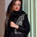Gelare Abbasi Instagram - همراهی دلنشین با تیم درجه یک «لالیک»و طناز عزیزم ❤️ عکاسی علی درویش صفت عزیز و طراحی رفیق هنرمندم غزال رجبیان @lalique_markiz @tanazmazhari_makeupartist @ghazalrajabian @alidarvishsefat