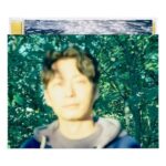 Gen Hoshino Instagram - New single『光の跡／生命体』本日フラゲ日です。「光の跡」など収録曲、特典映像、デザインなどすべてのご感想は #星野源_光の跡 のタグでぜひシェアして下さい。参加しているスタッフや関係者、そして何より私へのとても大きな励みとなります。待ってますね。 そして、今日の夜には明日の"あれ"のお知らせ、そのあと深夜０時からは楽曲のストリーミング・ダウンロードが開始、深夜１時からは「星野源のオールナイトニッポン」の生放送。盛り沢山な1日です。祭りじゃ！