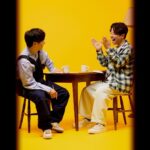 Gen Hoshino Instagram - 僕とオードリー若林さんの番組がNETFLIXで始まります。 - 星野源×若林正恭（オードリー）×佐久間宣行 「LIGHTHOUSE」 〜悩める2人、6ヶ月の対話〜 8月22日(火) NETFLIX にて全話世界配信開始! - 各所で「MCはこの2人」、「トークバラエティ番組」と書かれていて、他にもゲストや出演者がいる印象を受けますが、他に出演者はおらず、「2人きりでじっくり話す」番組です。 対話の中で、お互いの精神の中に深く潜り合い、底にタッチして帰ってくる。そんな番組。 この一年、この番組のために裏でずっと動いてました。やっと発表できて嬉しいです。 総合演出の佐久間さんが「LIGHTHOUSE（灯台）」というユニット名を僕らに付けてくれました。「悩める人々に明かりを照らす”灯台”でありながら、自分たちの足元は暗そう」な２人。”悩み” をテーマに、おそらく今までにない番組になってると思います。 番組内容、さらに発表することが残ってるみたいなので、それもお楽しみに。 #LIGHTHOUSE #Netflix #若林正恭 #佐久間宣行 #星野源