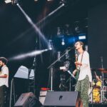 Gen Hoshino Instagram - “so sad so happy” Curated & Produced by Gen Hoshino at SUMMER SONIC BEACH STAGE 1. Opening 2. PETROLS 沢山の声援で迎えて貰い、すごく嬉しかったオープニング。そしていつも最高のペトロールズはまさかのコール＆レスポンスがありました。「テンション上がっちゃって」と本人談。嬉しい。 #ペトロールズ #星野源 #SoSadSoHappy #SUMMERSONIC