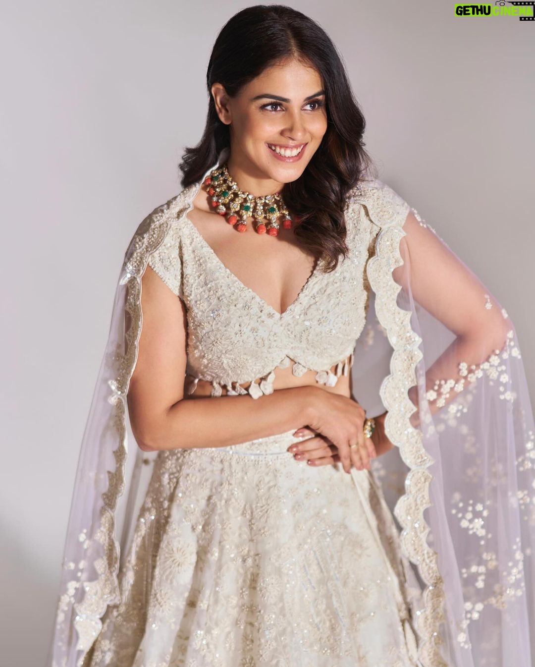 Genelia D'Souza Instagram - “It takes nothing to join the crowd, It takes everything to stand alone “ Managed - @chandnidholakia1989 @ayushpadukone Lehenga- @osaabyadarsh Jewellery - @narayanjewels Potli - @thepinkpotli Makeup and hair - @rishinaacharya Styling - @who_wore_what_when Assisted - @d.shubham_j Photography- @rohnpingalay