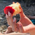 Genevieve Hannelius Instagram - sweet🍑and salty🌊 Nice, Côte d'Azur, France