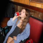 Genevieve Hannelius Instagram - 🎱🥰🍺