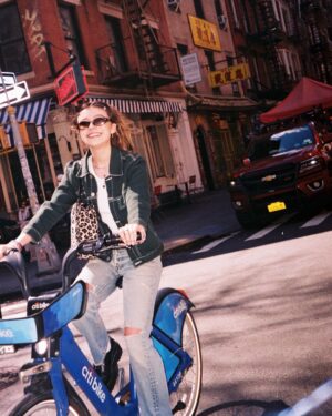 Genevieve Hannelius Instagram - :)))