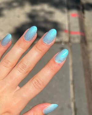 Genevieve Hannelius Instagram - New chrome-y ✨sparkly 🌟iridescent 🧜🏼‍♀️ @gpolishofficial colors 💅🏻🫶🥵