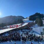 George Russell Instagram – In the land of the Wolffs🐺🇦🇹
Such a cool experience attending Kitzbühel Downhill for the first time. Awesome weekend learning more about such a challenging sport and even bumped into a familiar face too⛷️ 🙌 Kitzbühel, Austria