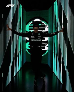 George Russell Instagram - Another year of George Russell being a meme 🫣😆

#F1 #Formula1 #GeorgeRussell @georgerussell63 @mercedesamgf1