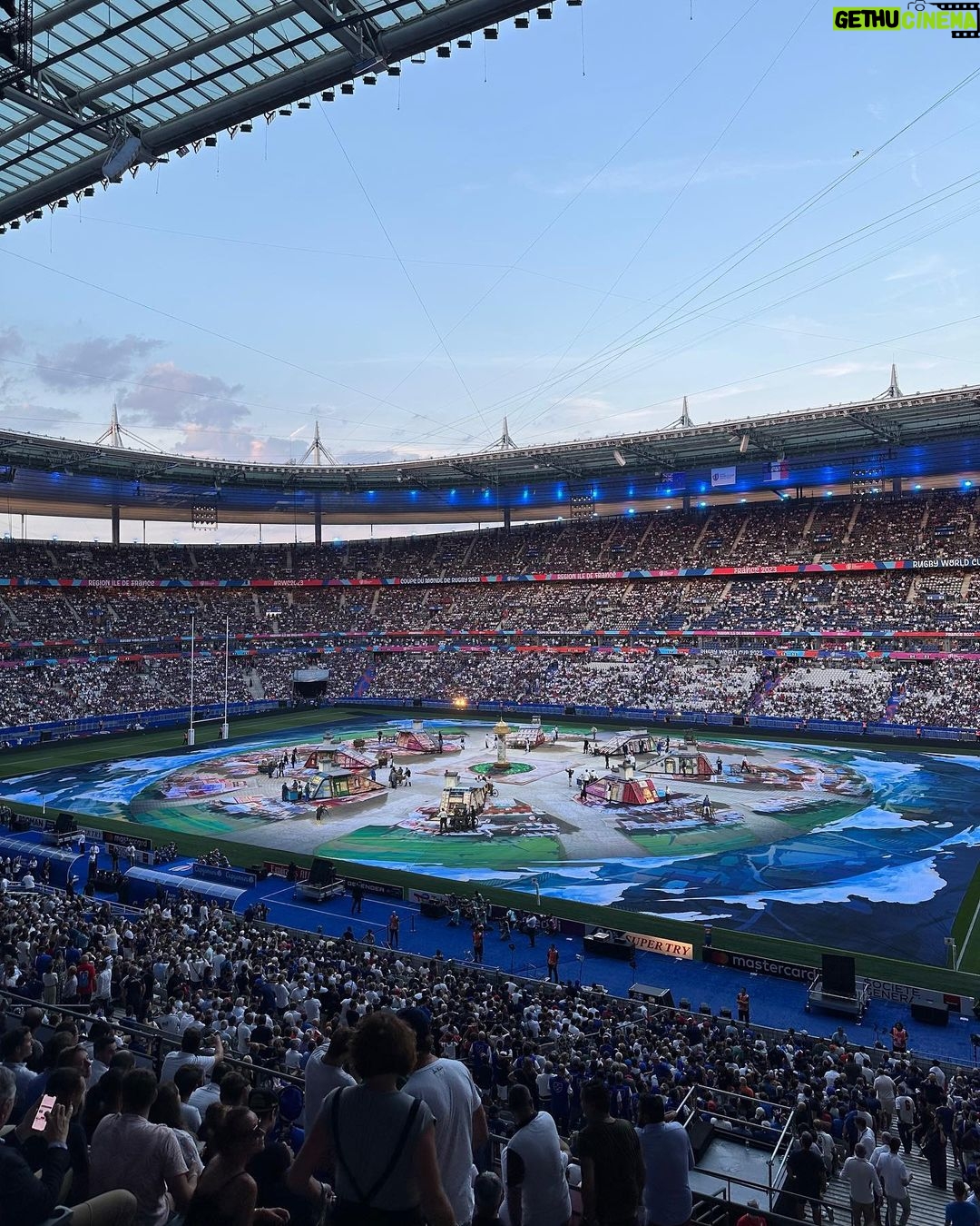 George Russell Instagram - Unbelievable atmosphere at the @rugbyworldcup! 🏉 Excited to be here with INEOS for the opener. 🇫🇷 🇳🇿 Stade de France