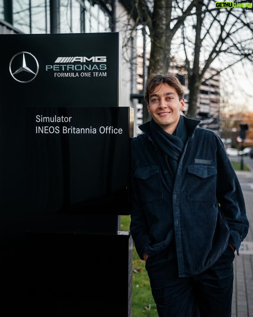 George Russell Instagram - Good to be back home. Feeling pumped for the year ahead 🙌 Mercedes-AMG Petronas F1 Team
