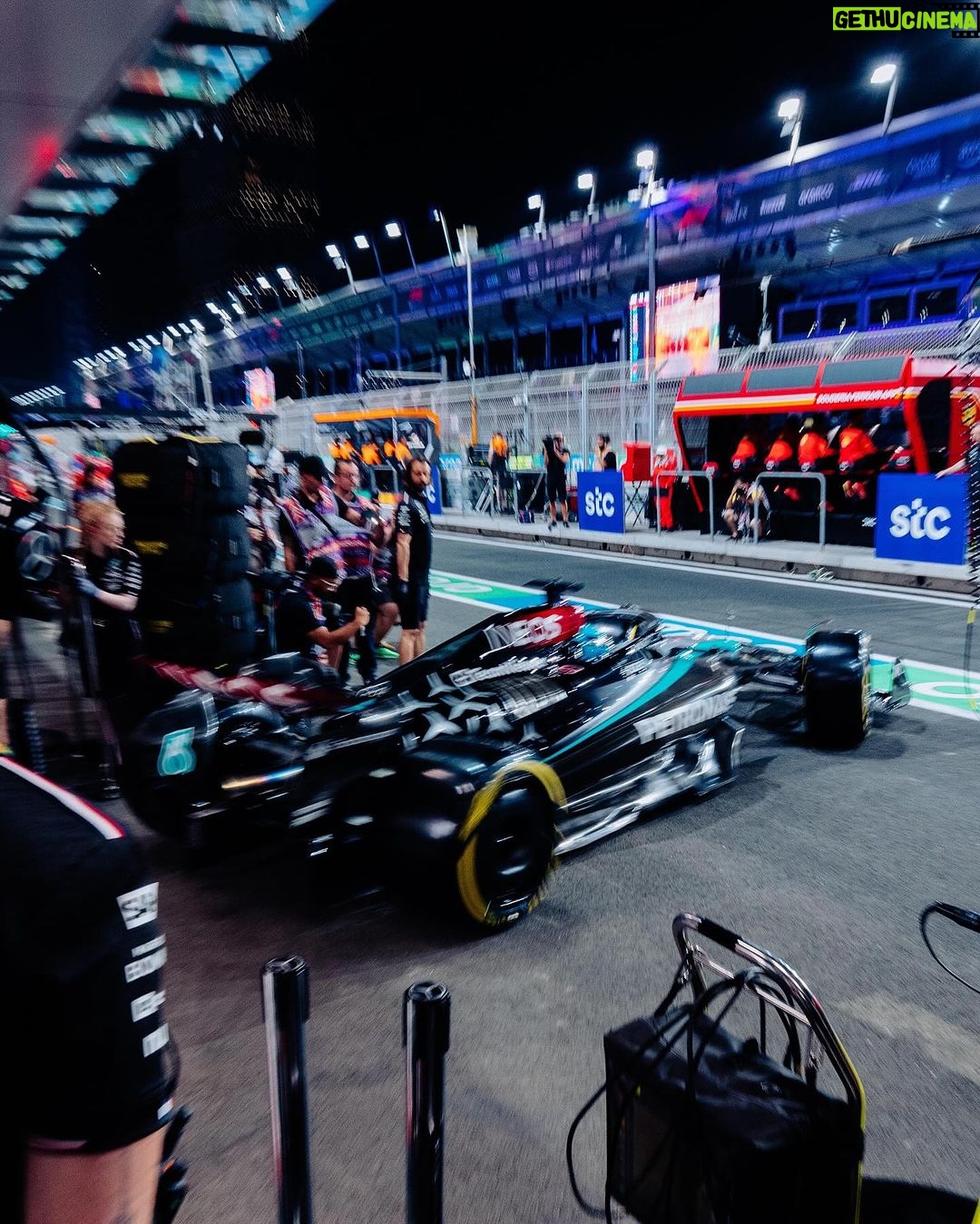 George Russell Instagram - Gained a place but a tough weekend for our team in Saudi. Full focus on Australia next where we will be pushing for bigger results. Jeddah, Saudi Arabia