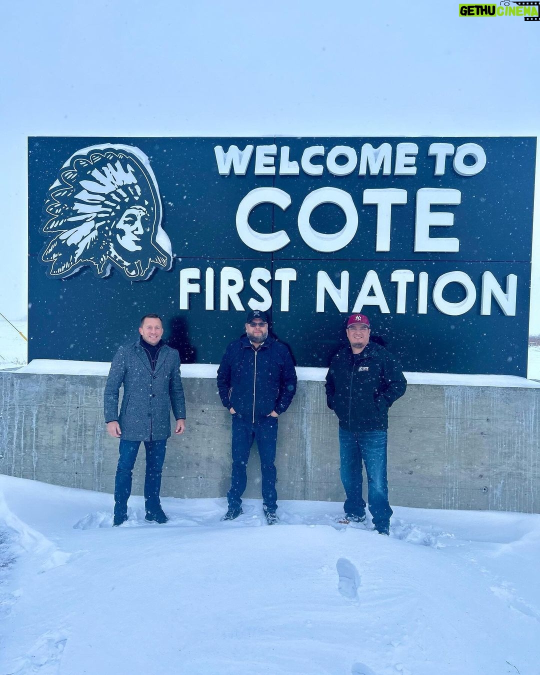 Georges St-Pierre Instagram - Anin Cote First Nation! I am in Treaty 4 Territory. ❤️