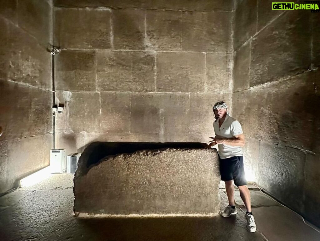 Georges St-Pierre Instagram - How the hell did the ancients build this??? I am very impressed with their performance.😁 Giza Plateau