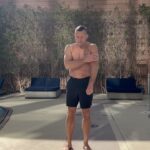 Georges St-Pierre Instagram - My first handstand attempt since my shoulder injury. I am on a good path. Las Vegas Nevada