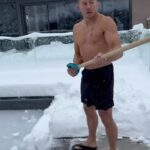 Georges St-Pierre Instagram - J’❤️ vivre à l’extrême. 🥶￼￼￼