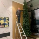 Georges St-Pierre Instagram - I'm afraid of heights, so putting up my Christmas tree is an extreme sport. 🎄