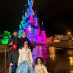 Georgina Rodríguez Instagram - En un mundo mágico 🧚🏽 @disneylandparis #disneylandhotelparis 💖💗✨💕💖💙💜💛💗💞💝 Disneyland Paris