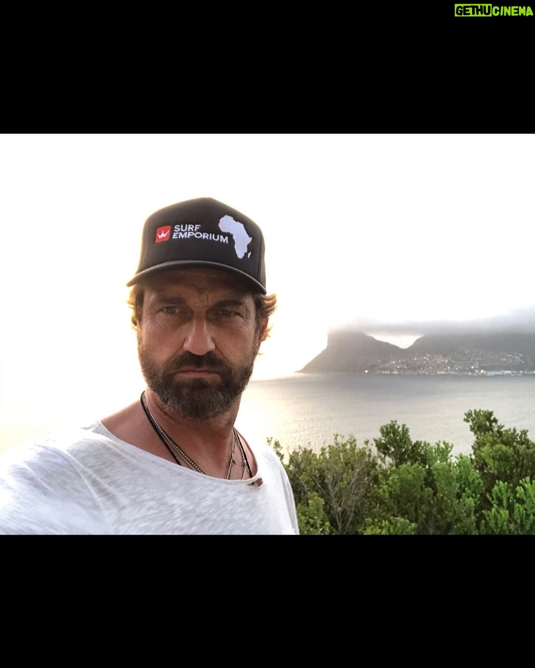Gerard Butler - 250.9K Likes - Epic start to 2020. Loved visiting Cape Town.