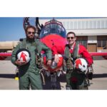 Gerard Butler Instagram - I had such an amazing time with these guys. Thanks to the @RAFRedArrows for taking me on the ride of my life! #RedArrowsTour
