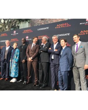 Gerard Butler Instagram - The most bad ass team at the #AngelHasFallen premiere. We can’t wait for you to see it – in theaters on Friday. Tickets at the link in bio.