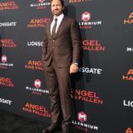 Gerard Butler Instagram - The most bad ass team at the #AngelHasFallen premiere. We can’t wait for you to see it – in theaters on Friday. Tickets at the link in bio.