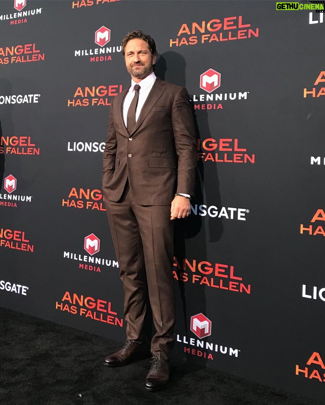 Gerard Butler - 155.2K Likes - The most bad ass team at the #AngelHasFallen premiere. We can’t wait for you to see it – in theaters on Friday. Tickets at the link in bio.