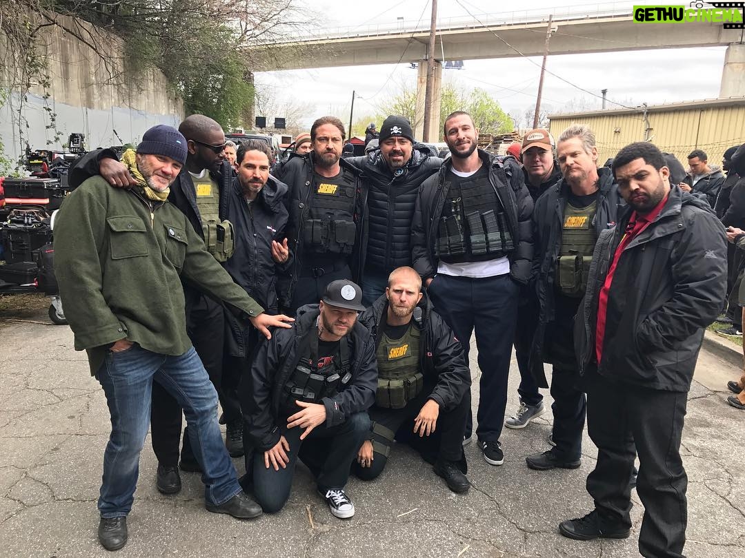 Gerard Butler Instagram - Lock the doors, we’re coming home. #DenOfThieves is now on Digital and on Blu-Ray & DVD 4/24.