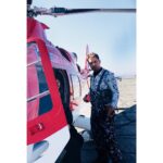 Gerard Butler Instagram - My ride to set when making #HunterKiller with Gary Oldman, @Common and the legendary Michael Nyqvist. Hitting theaters on October 26.