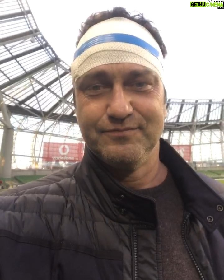 Gerard Butler Instagram - I had a rough time at the Scotland v. Ireland rugby match. Ireland was fierce but still proud of my Scottish lads. O Flower of Scotland...