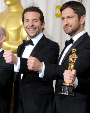 Gerard Butler Instagram - I can be funny sometimes. Good luck to tonight’s nominees! #Oscars