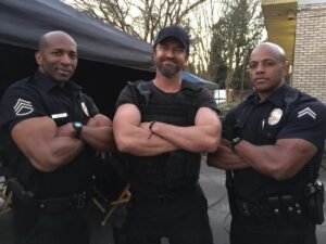 Gerard Butler Instagram - Bringing the big guns to set. Badass to have these two former enlisted Marines as extras in #DenOfThieves.