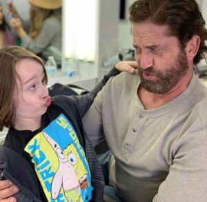 Gerard Butler Instagram - What can I say? We take this whole movie-making bit, pretty seriously! 🤪 @rogerdfloyd (my on-screen son) gives one helluva performance in #GreenlandMovie, don’t you agree?