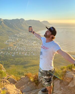 Gerard Butler Instagram - Epic start to 2020. Loved visiting Cape Town.