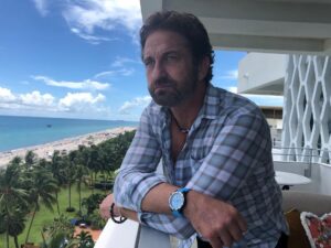 Gerard Butler Instagram - When your watch is literally sky blue. #FestinaAlwaysFits #WearAWatch @festina.watches