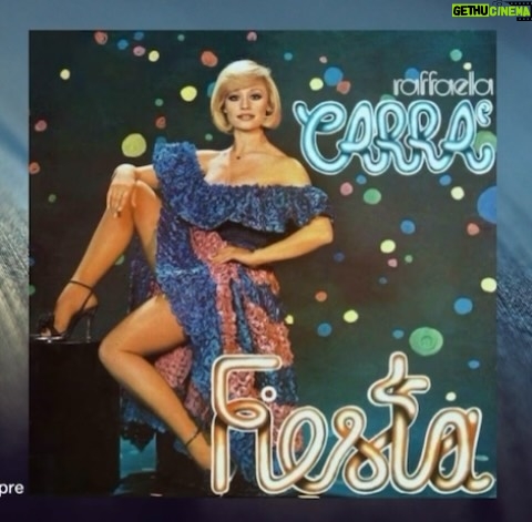 Gerly Hassam Instagram - Viernes de plancha! Hoy es 50/50 (italiano / español) Seguramente las escuchaste primero en español pero la versión original fue en italiano. El festival de San Remo realizado en San Remo Italia desde 1955 fue la vitrina más importante para el género romántico. Su expansión al mercado hispano fue lo que impulsó la ola de artistas reconocidos a nivel mundial. Hoy les comparto 4 grandes e incluyo a Raffaella Carrá que aunque nunca participó en dicho festival ya que su estilo es más pop, sí marcó un hito en la escena musical italiana. Porque la buena música es un idioma en sí. ❤❤❤ 1. Nicola Di Bari (Rosa) 2. Unberto Tozzi (Tú) 3. Al Bano y Romina Power (siempre siempre) 4. Ricchi e poveri (Dónde estarás) 5. Raffaella Carrá (Fiesta) Pdta: siempre amé a Romina Power Un Lugar Feliz