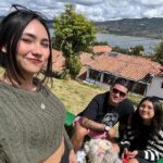 Gerly Hassam Instagram - Nos vinimos a “puebliar” 🥰🥰🥰🥰😍😍😍🥰🥰🥰😍🥰 mis chicas. Guatavita