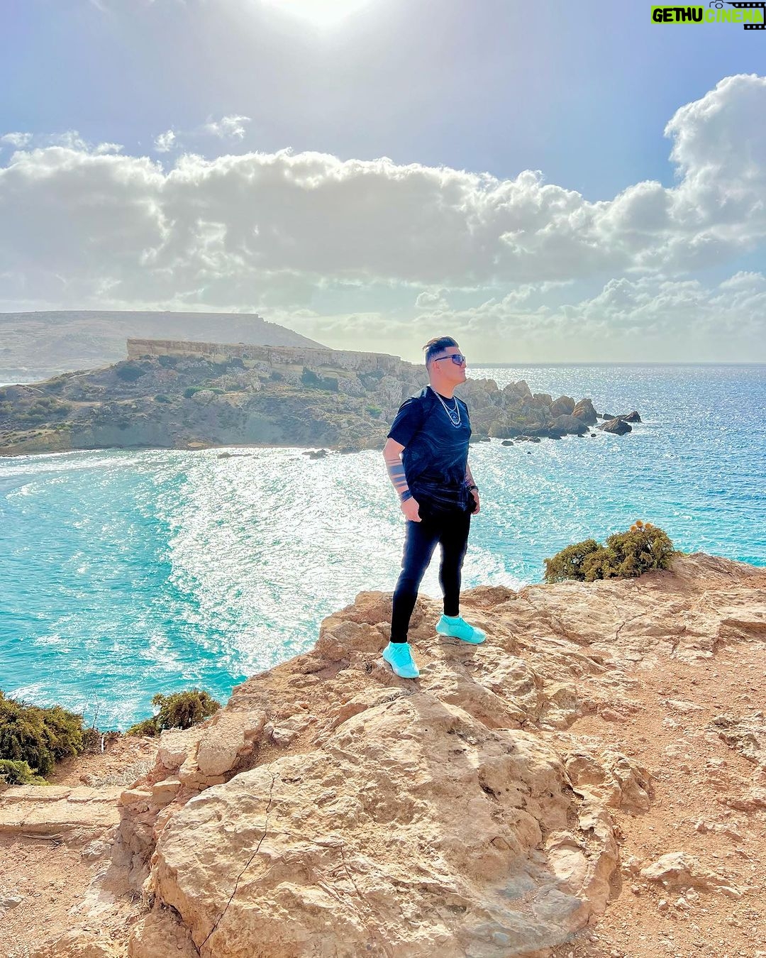 Gerly Hassam Instagram - Postales de Malta. Los fans de @gameofthrones morirían por conocer este sitio tan bonito! 🥰🥰🥰🥰🥰🥰