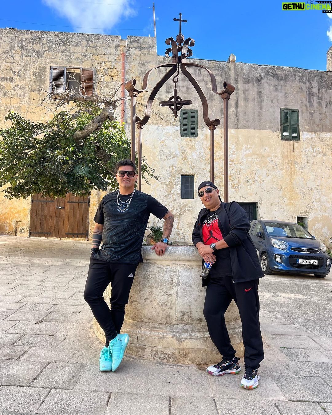 Gerly Hassam Instagram - Postales de Malta. Los fans de @gameofthrones morirían por conocer este sitio tan bonito! 🥰🥰🥰🥰🥰🥰