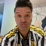 Gerly Hassam Instagram - Amo las camisetas de fútbol, no me importa el equipo, solo busco diseños bacanos. 🤗🤗🤗🤗 la última es quizás la más chimba! 😜😜😜😜😜😜😜 Cuál les trama pa’ rifarla? Barcelona, Spain