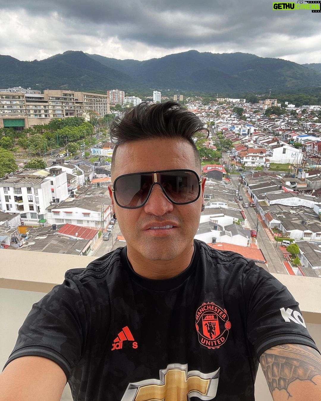 Gerly Hassam Instagram - Amo las camisetas de fútbol, no me importa el equipo, solo busco diseños bacanos. 🤗🤗🤗🤗 la última es quizás la más chimba! 😜😜😜😜😜😜😜 Cuál les trama pa’ rifarla? Barcelona, Spain