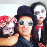 Gerly Hassam Instagram - En esta casa disfrazarse es más que una tradición, una forma de vida. 😝😝😝 Y el de esta noche no decepcionará. 😍😍 #halloween