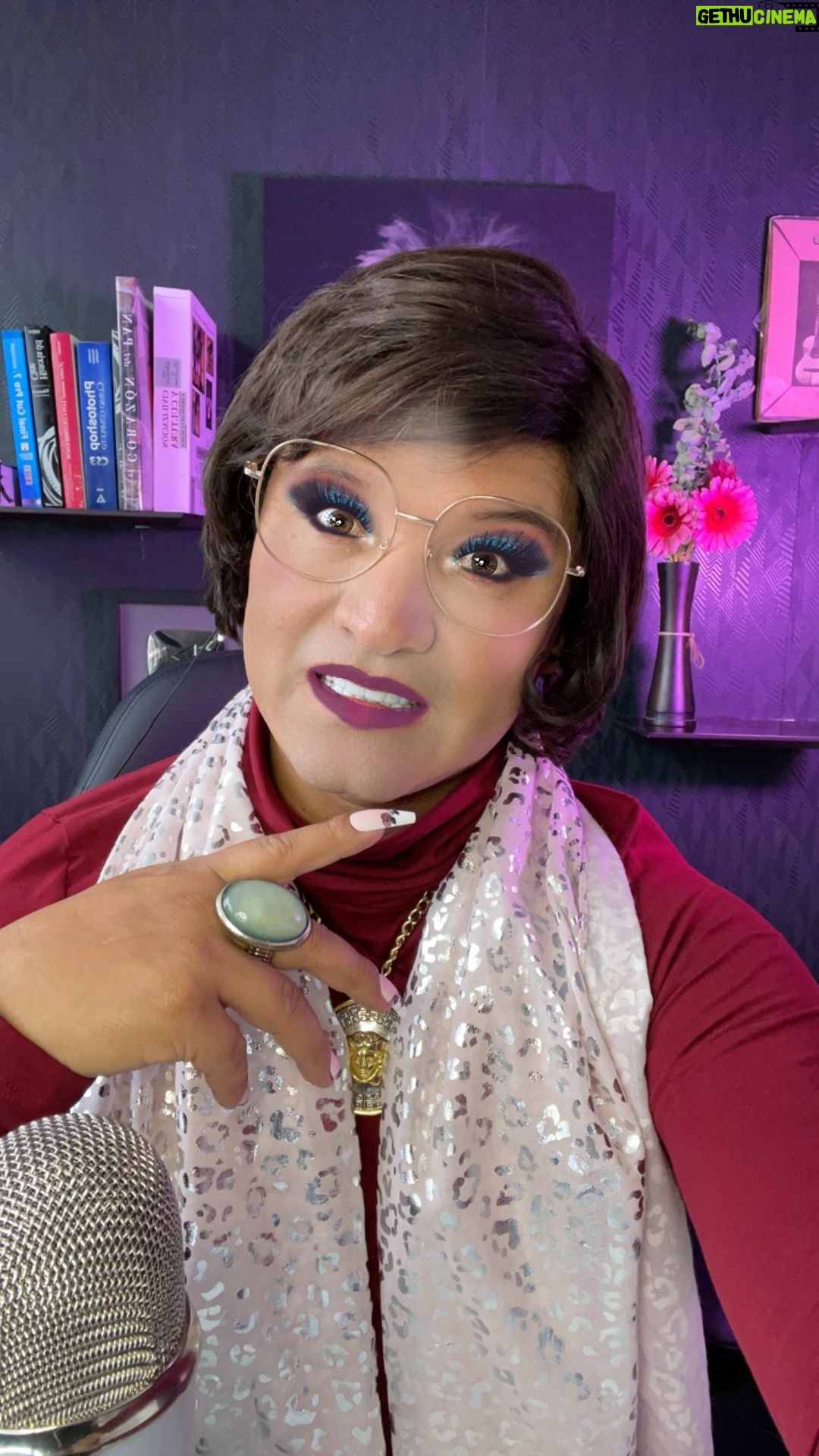 Gerly Hassam Instagram - Sororidad por favor. Cuántas mujeres están de acuerdo? Doctora Gloria